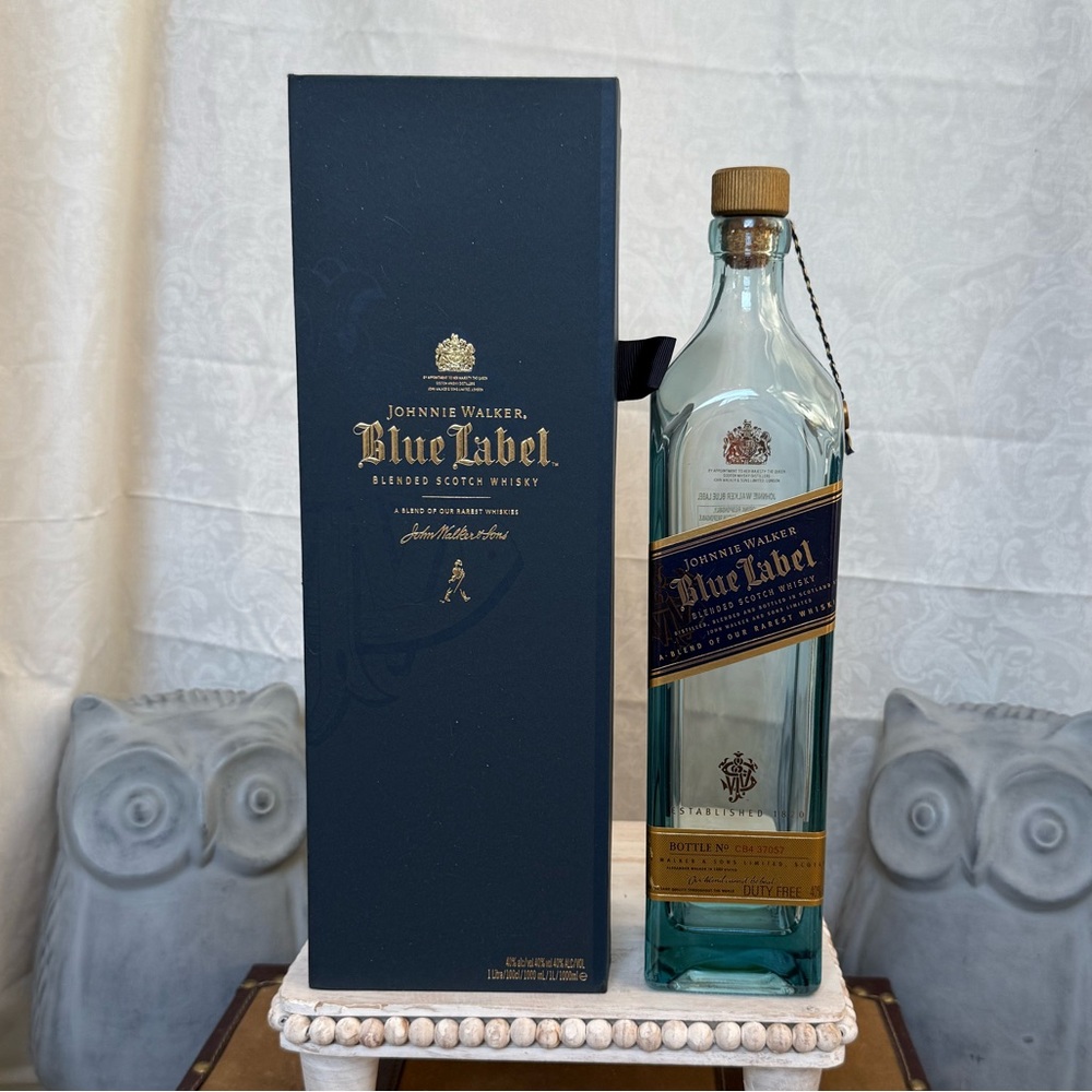 ⚡️Johnnie Walker Blue EMPTY BOTTLE & CASE